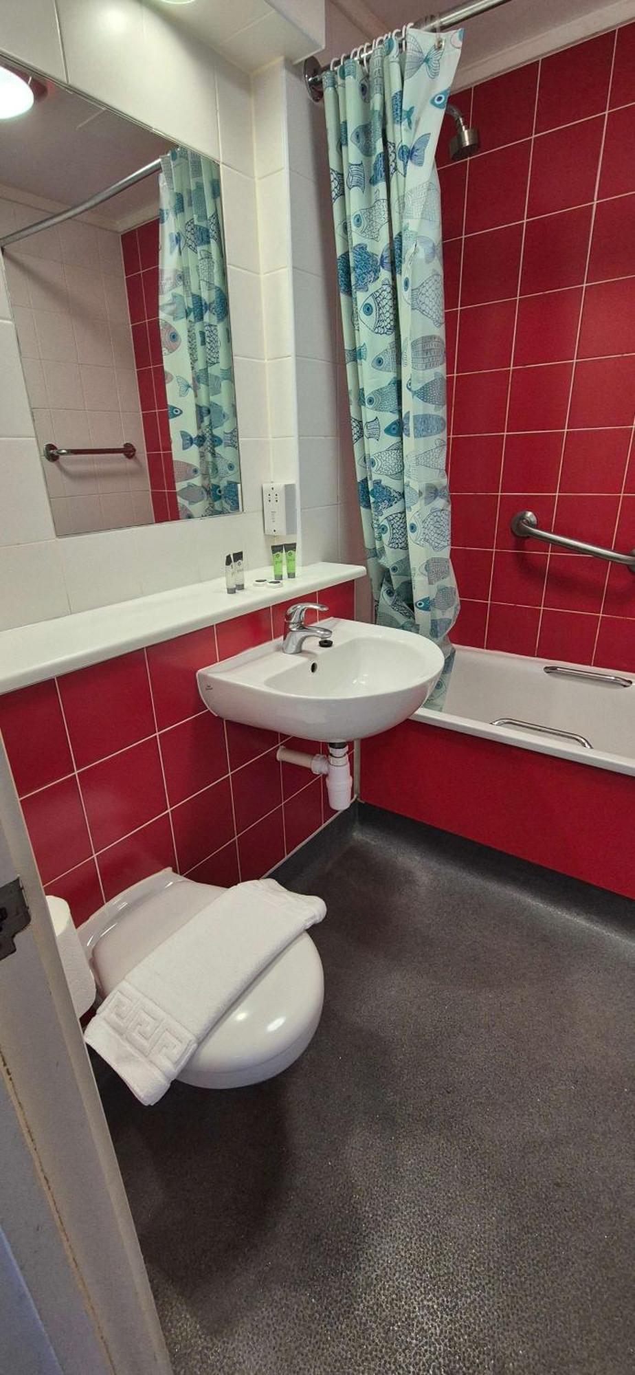 Apartment Spacious Budget In Centre *
